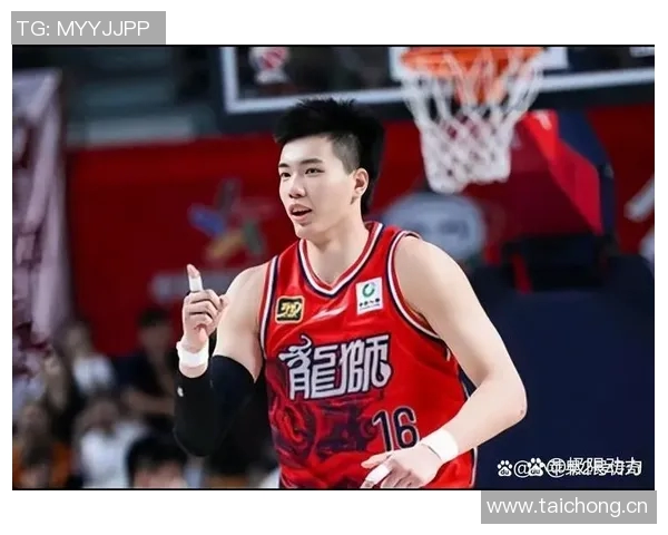 辽宁队与广州队首节较量精彩纷呈双方你来我往争夺激烈 辽宁队与广州队首节较量精彩纷呈双方你来我往争夺激烈