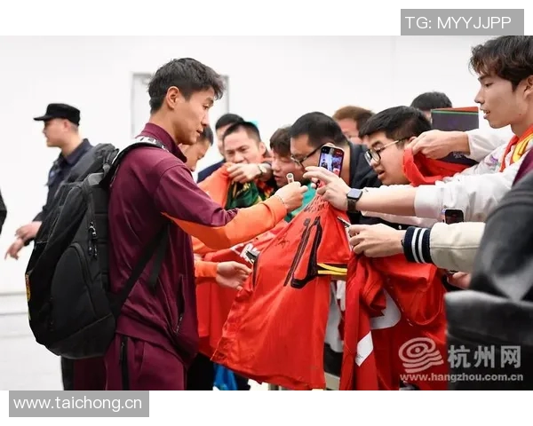 杭州羽毛球队速度之争引发热议球迷与专家各执己见 杭州羽毛球队速度之争引发热议球迷与专家各执己见